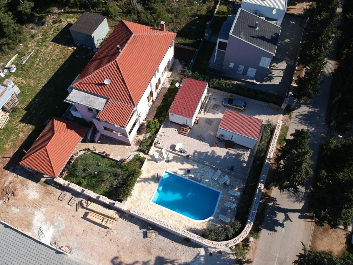 Villa Daria Pakostane Exterior photo